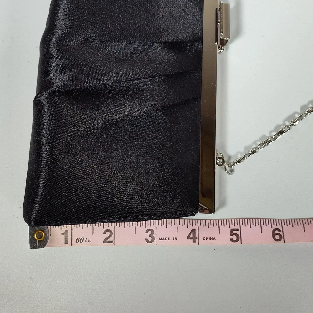 Jessica McClintock black pleated satin convertible clutch evening purse
